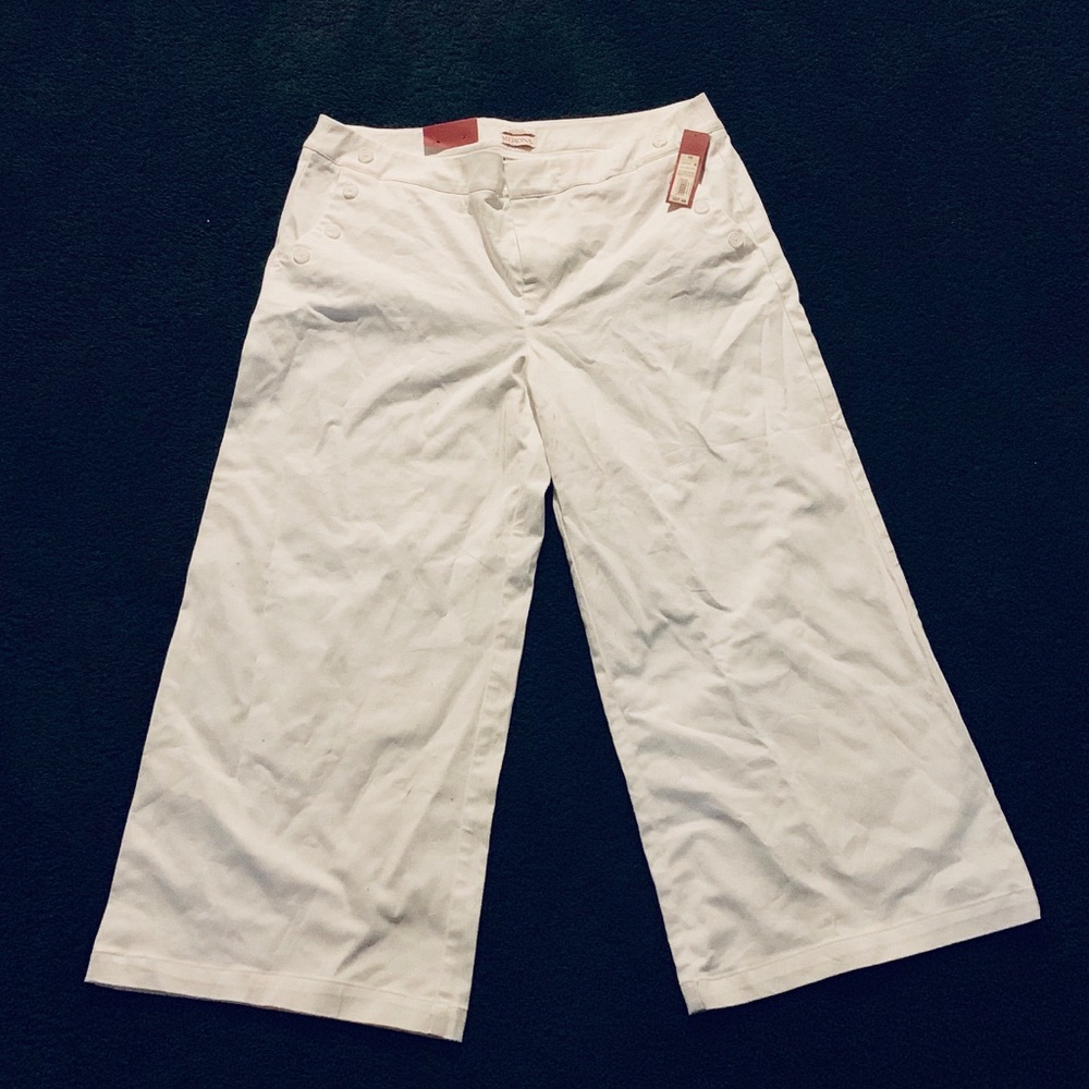 Merona White Crop Capris
